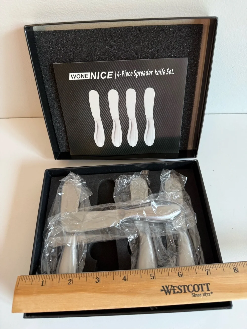 WoneNice 4-Piece Stainless Steel Cheese Butter Spreader Knife Set New Box